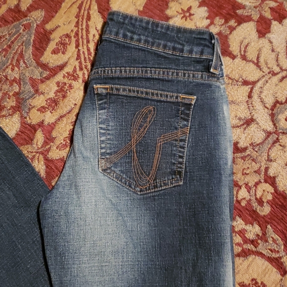 BEBE Jean's - Picture 1 of 9